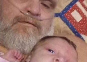 James Alexander Smith y su nieta